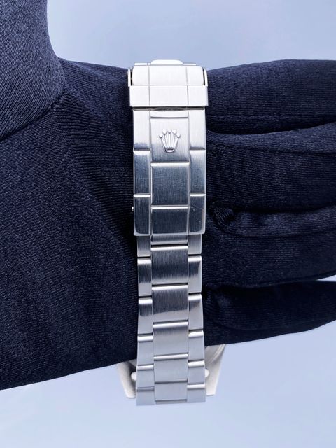 Rolex Submariner 14060M Image 6